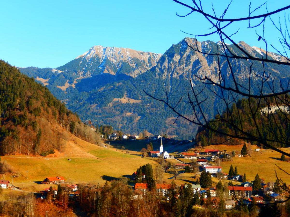 Haus Willi Apartment Oberstdorf Bagian luar foto